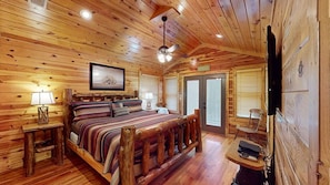 3 bedrooms, internet, bed sheets