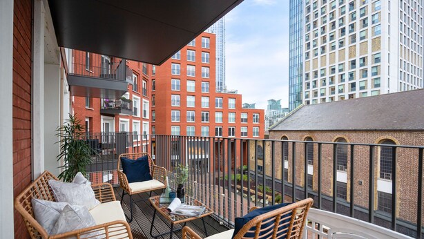 2 bedrooms, iron/ironing board, WiFi (free) - Luxury 2Bed Prime Location (London)