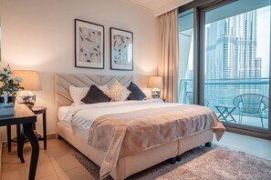 1 bedroom, iron/ironing board, WiFi, bed sheets - WORLD CLASS | 3BR | Burj Khalifa & Fountain view (Downtown)