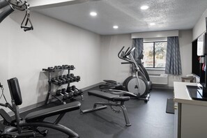 Fitness facility - Days Inn By Wyndham Davenport (Davenport)