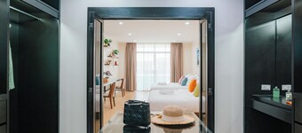 ELEGANCE/ CITY CENTER/ Phrom Phong BTS/ Emquartier/ Terminal 21