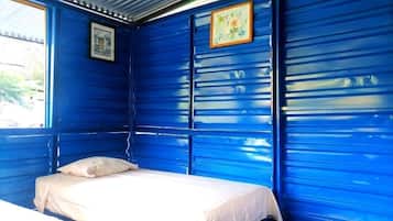 Shared Dormitory, 1 Bedroom, Smoking, Balcony | 1 bedroom