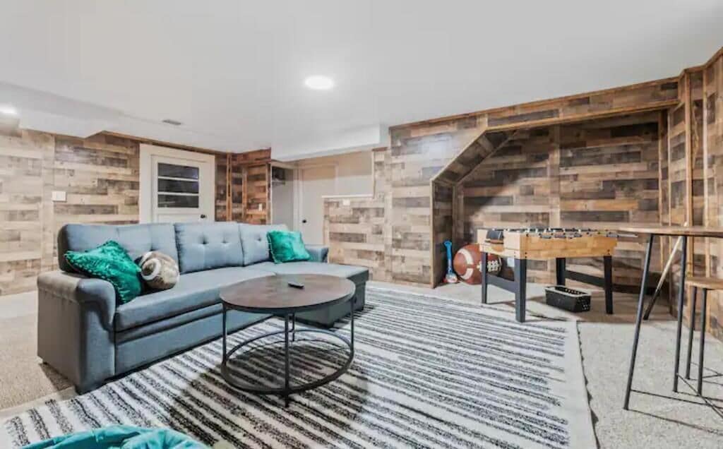 Smart TV, futbolito y libros 