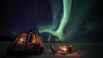 Room, 1 Bedroom, Smoking, Lake View | Front of property