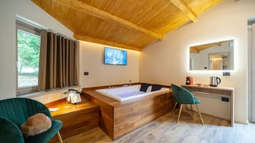 Exclusive Suite, Garden View | 1 bedroom, Frette Italian sheets, premium bedding, down comforters