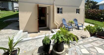 Cozy Garden Studio for 2 + parking