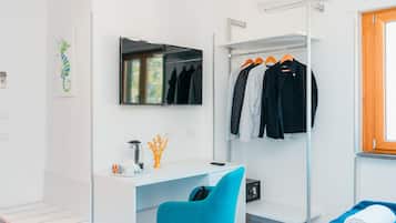 Comfort-Doppelzimmer | Hochwertige Bettwaren, Daunenbettdecken, Pillowtop-Betten, Zimmersafe