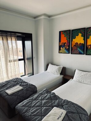 2 bedrooms, iron/ironing board, free WiFi, bed sheets