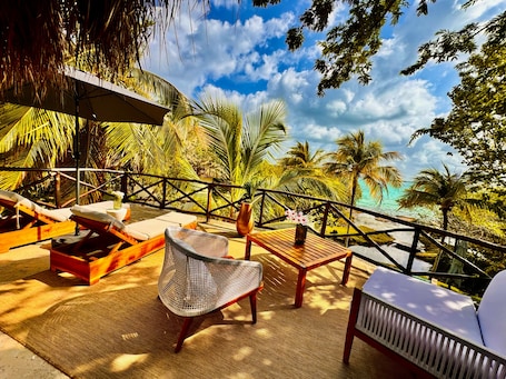 皇家套房, 1 张特大床, 露台, 湖景 | 露台