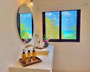 Premium Room, 1 King Bed, Balcony, Lake View | Bathroom | Shower, rainfall showerhead, hair dryer - Azulea Bacalar Hotel & Spa - Lagoon Front (Bacalar)