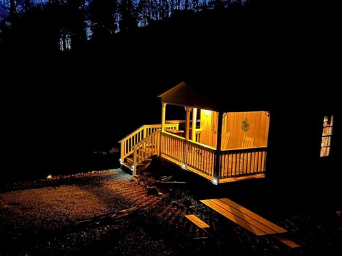 Escape to Bryson City, just a quick ride away from Great Smoky Mountains