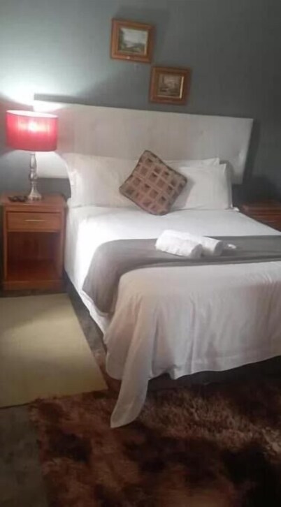 Dunduzu village lodge