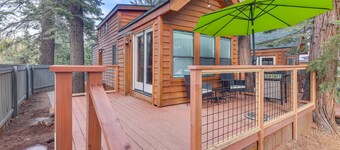 Quiet Lake Almanor Cabin, Steps to Fishing