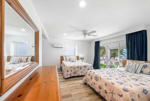 3 bedrooms, iron/ironing board, travel crib, free WiFi - Gardens of the Kai #6: Two-Story Beachfront Villa w/Shared Pool; Walk to Rum Poi (Cayman Kai)