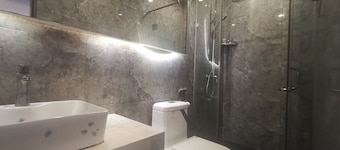 Beijing Huiqing Garden Bussiness Hotel