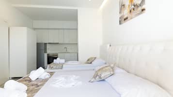 Soundproofing, free WiFi, bed sheets