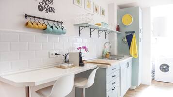 Micro-ondes, plaque de cuisson