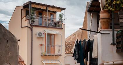 Uno Scorcio sulla Rocca by Wonderful Italy