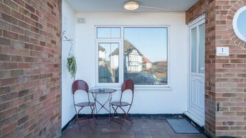 Apartment | Terrace/patio