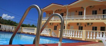 Yacht View Apartments