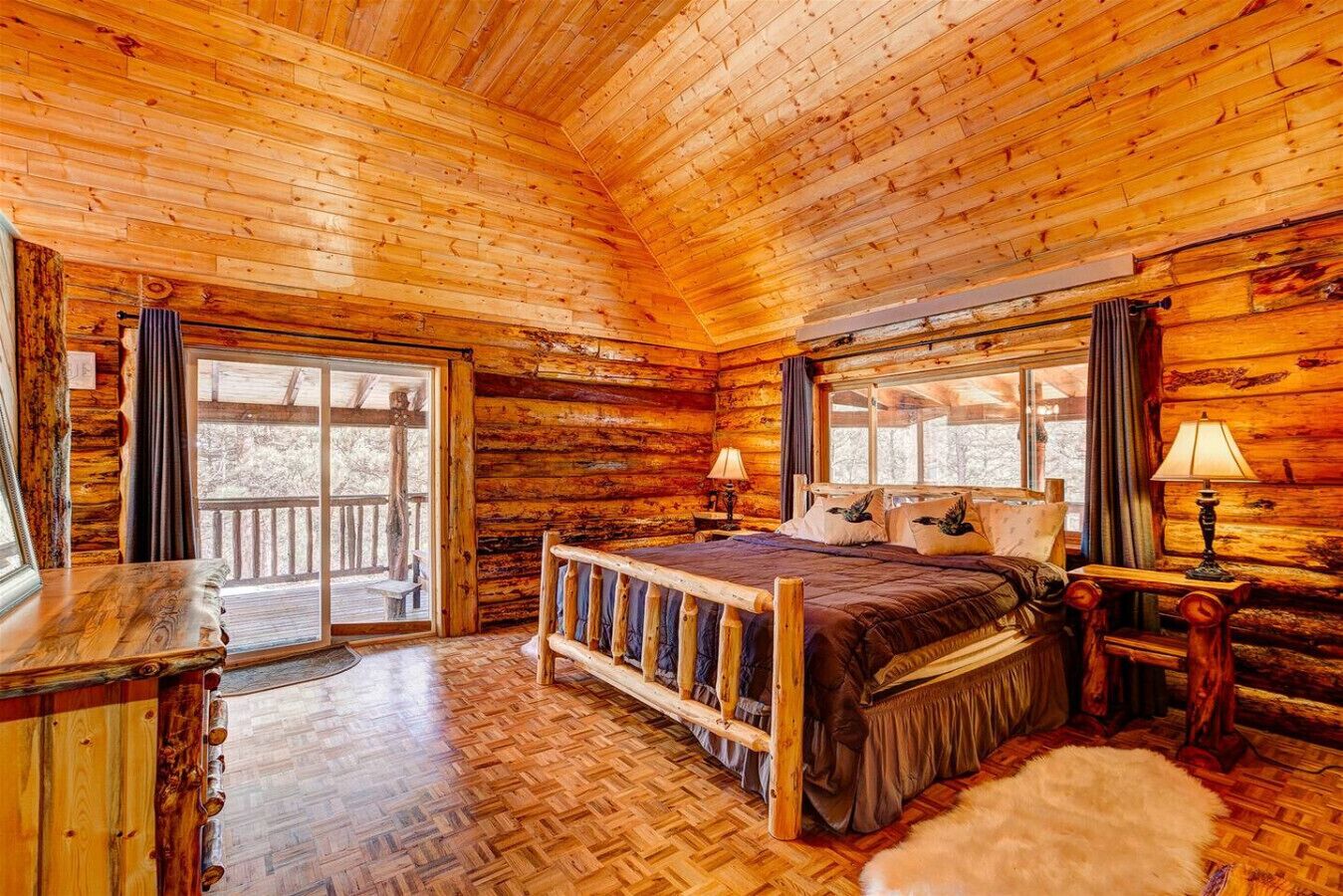 2 chambres, fer et planche à repasser, lit parapluie, Wi-Fi