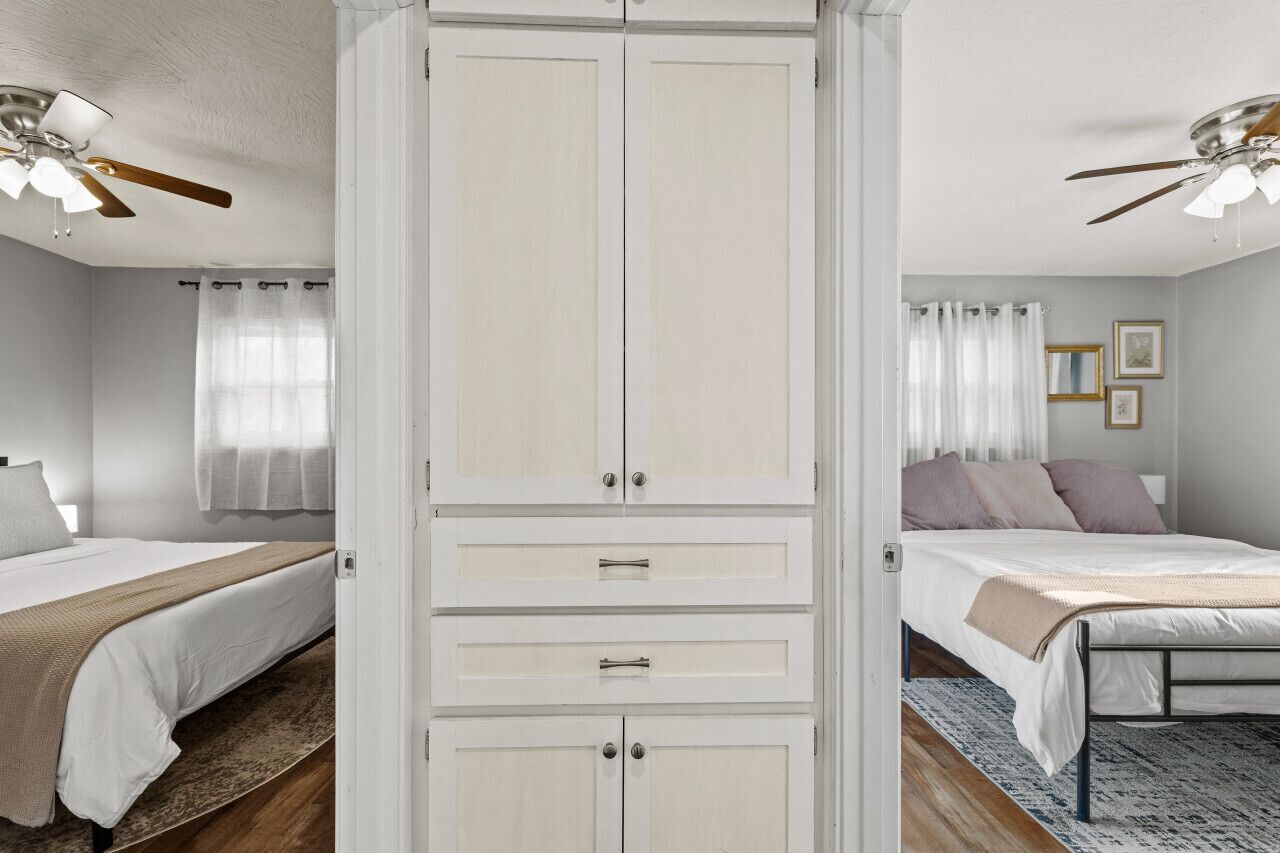 4 habitaciones, escritorio, tabla de planchar con plancha y wifi gratis 