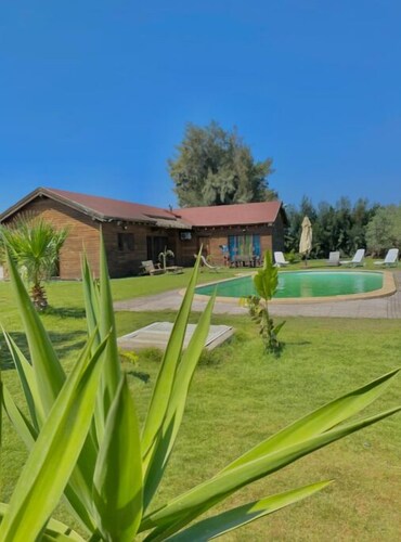 Chalet Essanya, Maison en Pleine Nature + Piscine