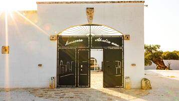 Facciata della struttura