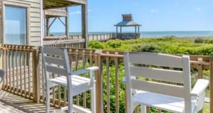 Oceanfront. Duck. Affordable.