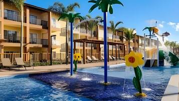 Apartamento | Piscina | 3 piscinas externas