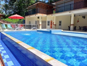Piscina externa