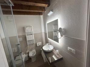 Chambre Double Exécutive, 1 chambre | Salle de bain