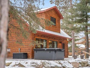 Exterior - North Loon-Charming|Kayaks|SUPs|Hot tub|Firepit (Breezy Point)