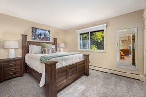 1 Schlafzimmer, Schreibtisch, Bügeleisen/Bügelbrett, WLAN