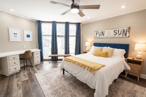 6 bedrooms, in-room safe, desk, travel cot