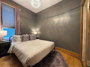 3 chambres, fer et planche Ă repasser, accĂšs Internet, draps fournis
