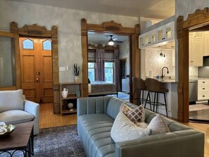 Living area - Incredible Historic Charm and Grace (Milwaukee)