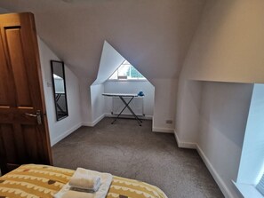 行政公寓 | 1 多间卧室、特色装修、特色家居、笔记本电脑工作区