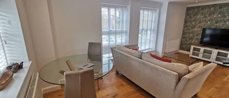 Executive Apartment | Lounge