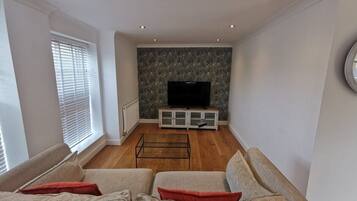 Executive Apartment | Lounge