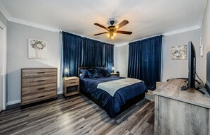 3 dormitorios, tabla de planchar con plancha, wifi y ropa de cama