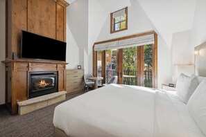 3 bedrooms, WiFi, bed sheets - The Aspen Mountain Residences 42AB 3 Bedroom (Aspen)