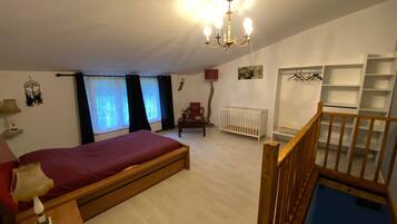 2 chambres, Wi-Fi gratuit, draps fournis