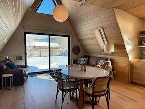 Interior - Stylish Nordic A-frame in Downtown Victor (Victor)