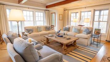 Smart TV, fireplace, printers