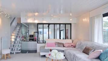 Smart TV, videoteca y estéreo