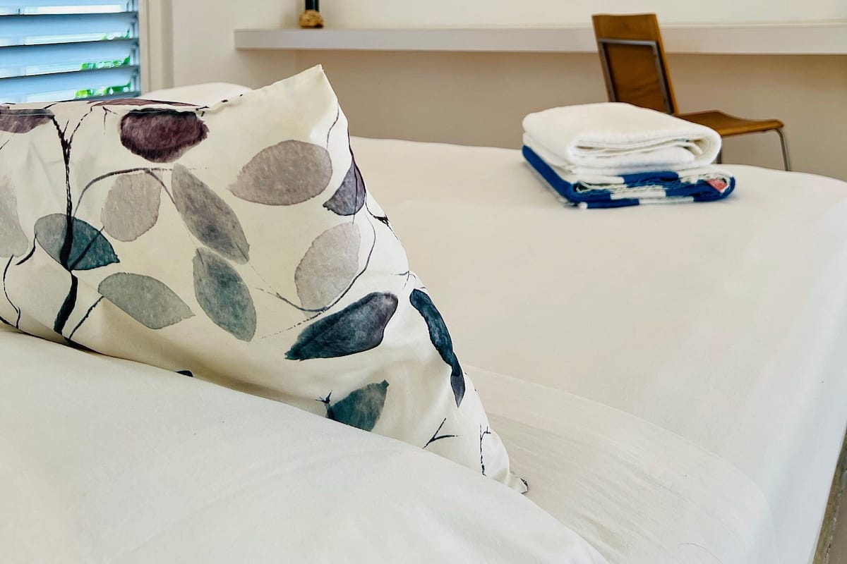 Apartemen | 2 kamar tidur, meja kerja, dan Wi-Fi gratis