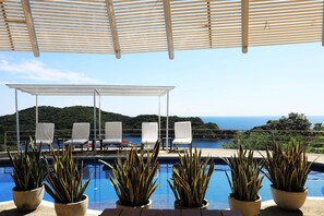 Outdoor pool - Casas del Acantilado (Acapulco)