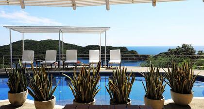 Casas del Acantilado