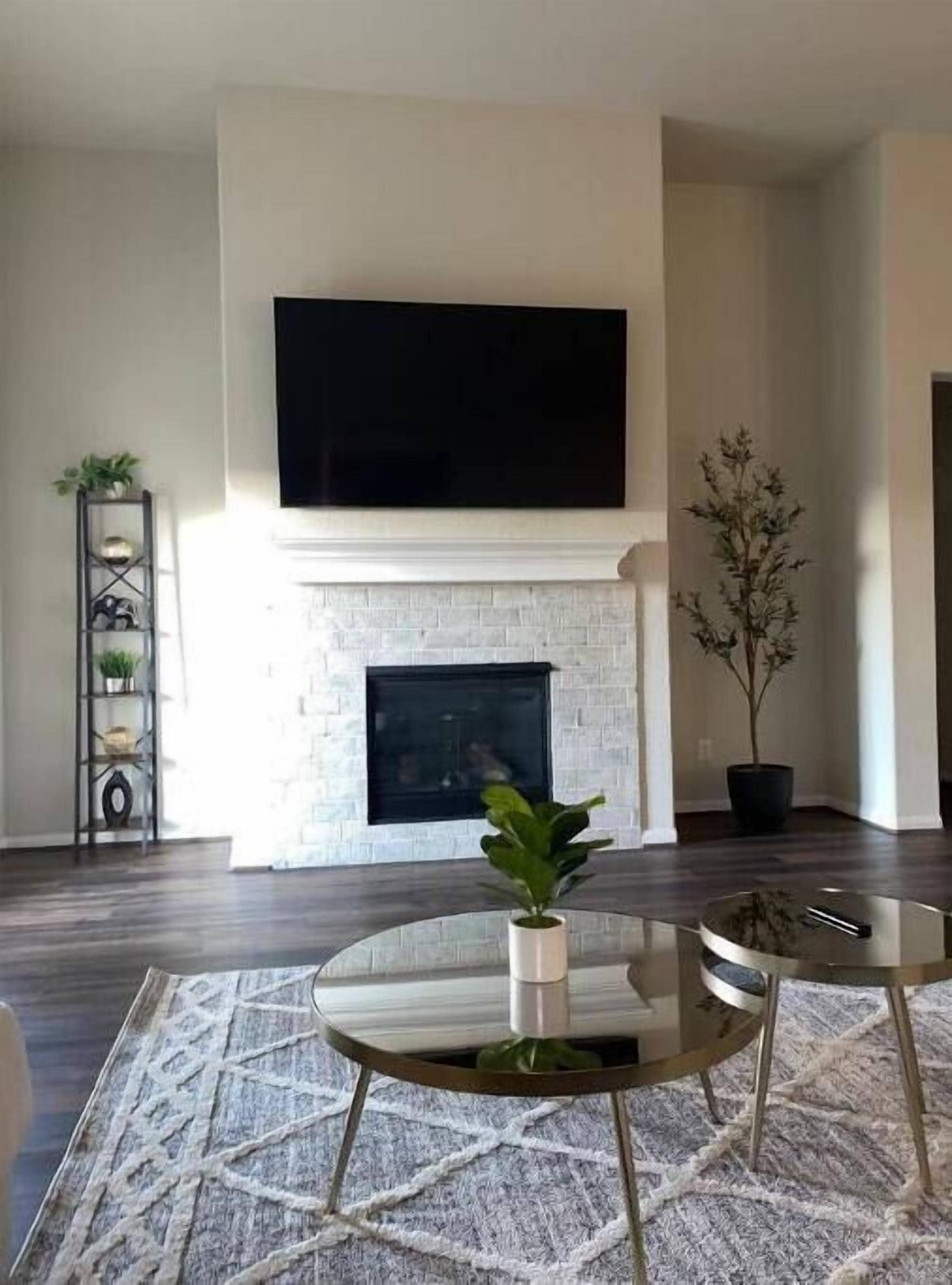 Huge Modern 4BR perfect for families in Katy Tx!